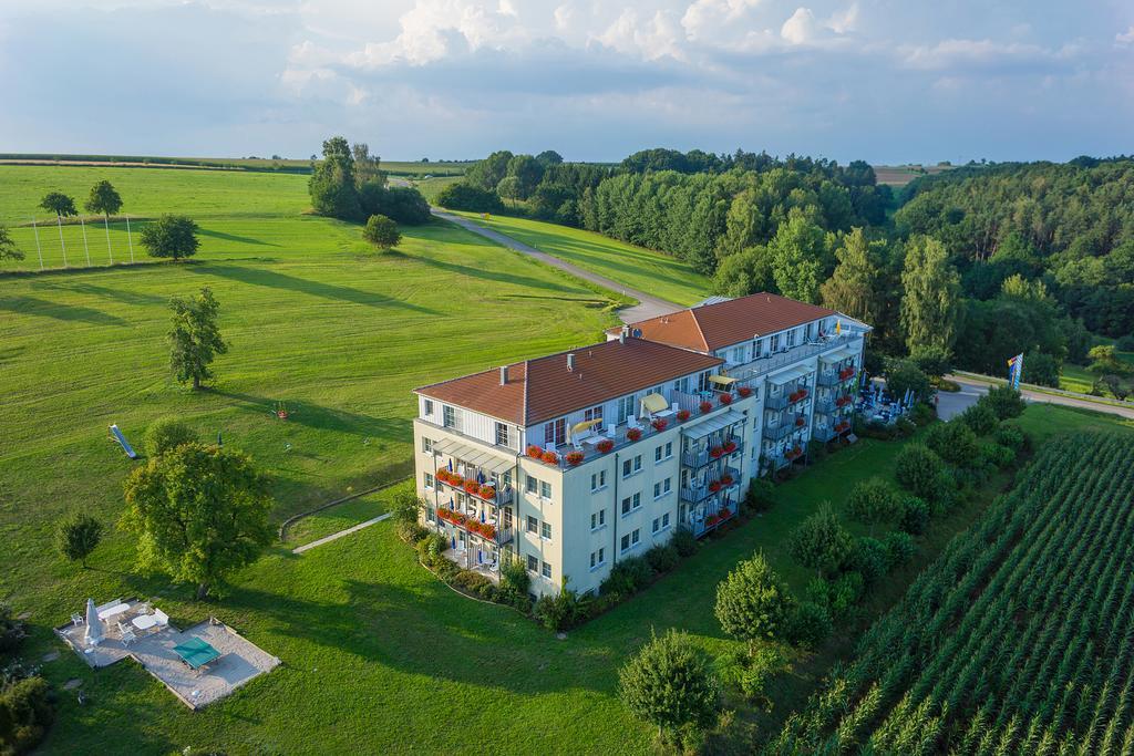 Seehotel Zur Hopfenkönigin Spalt Exterior foto