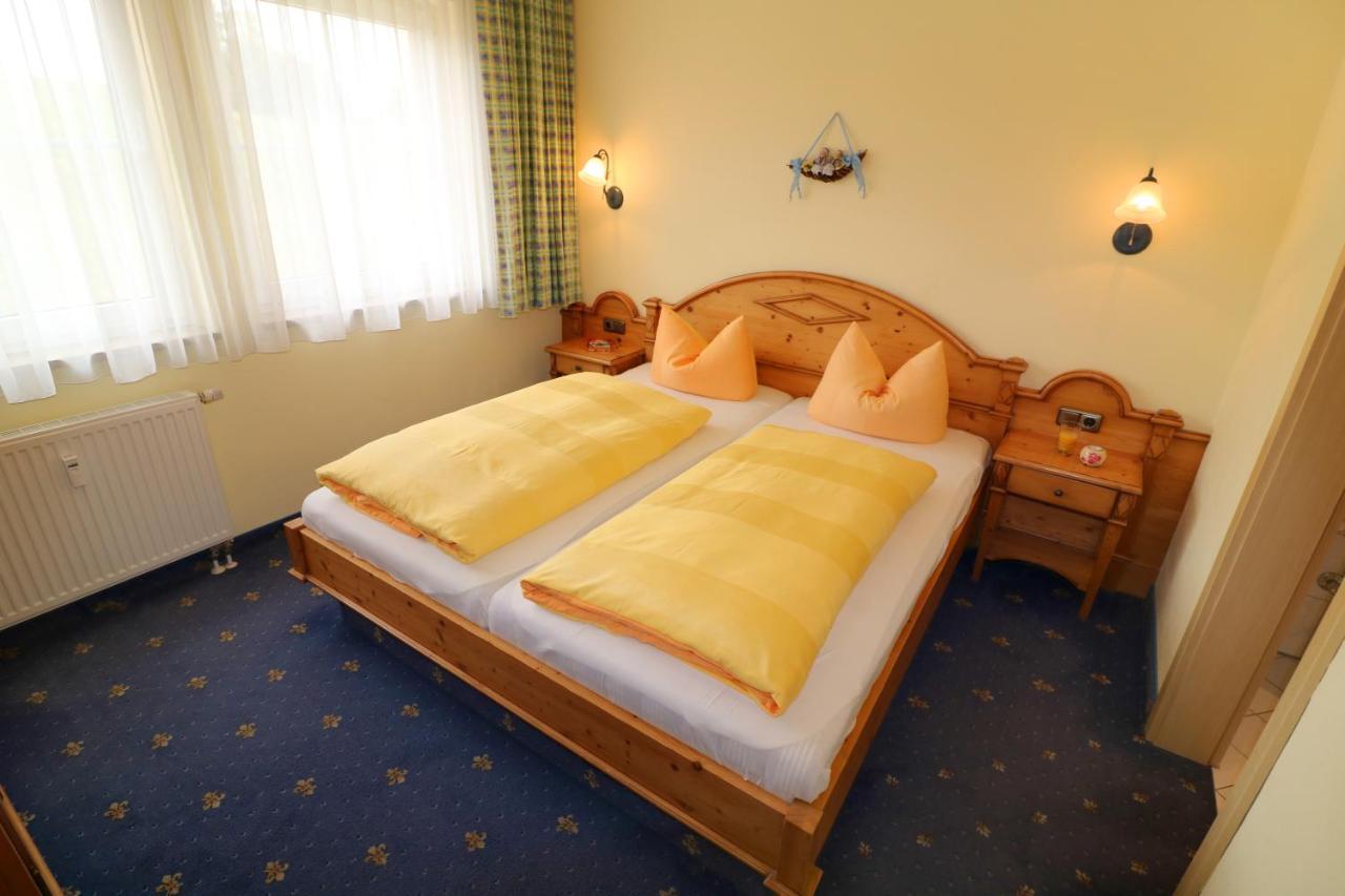 Seehotel Zur Hopfenkönigin Spalt Exterior foto