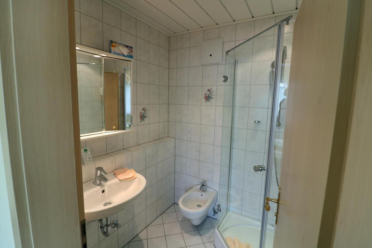 Seehotel Zur Hopfenkönigin Spalt Exterior foto